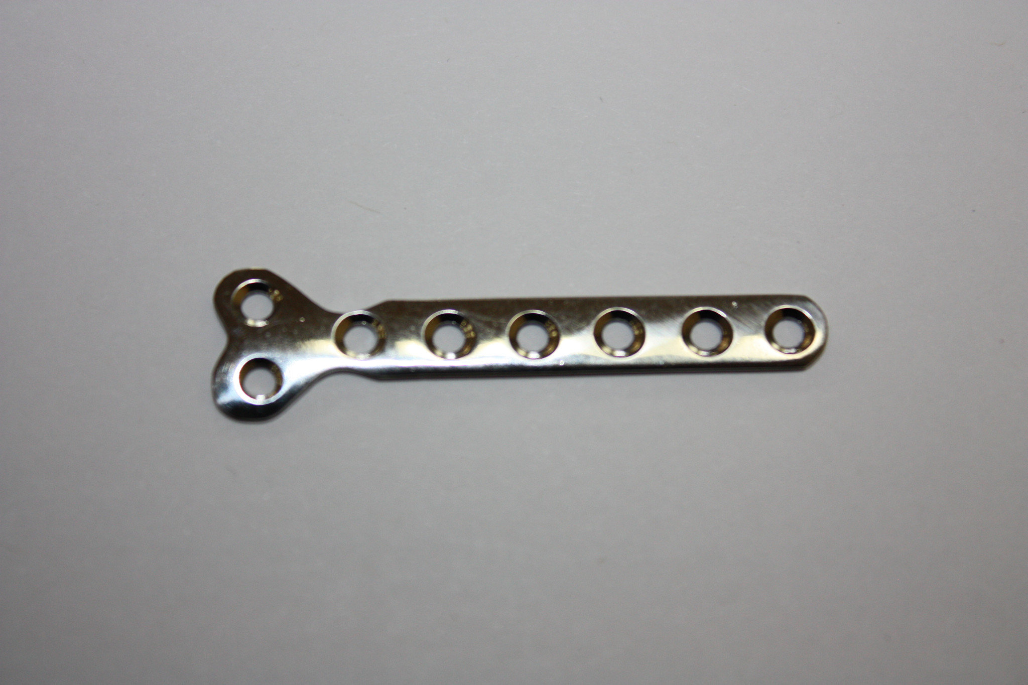 Bone plate 1.5mm T shape
