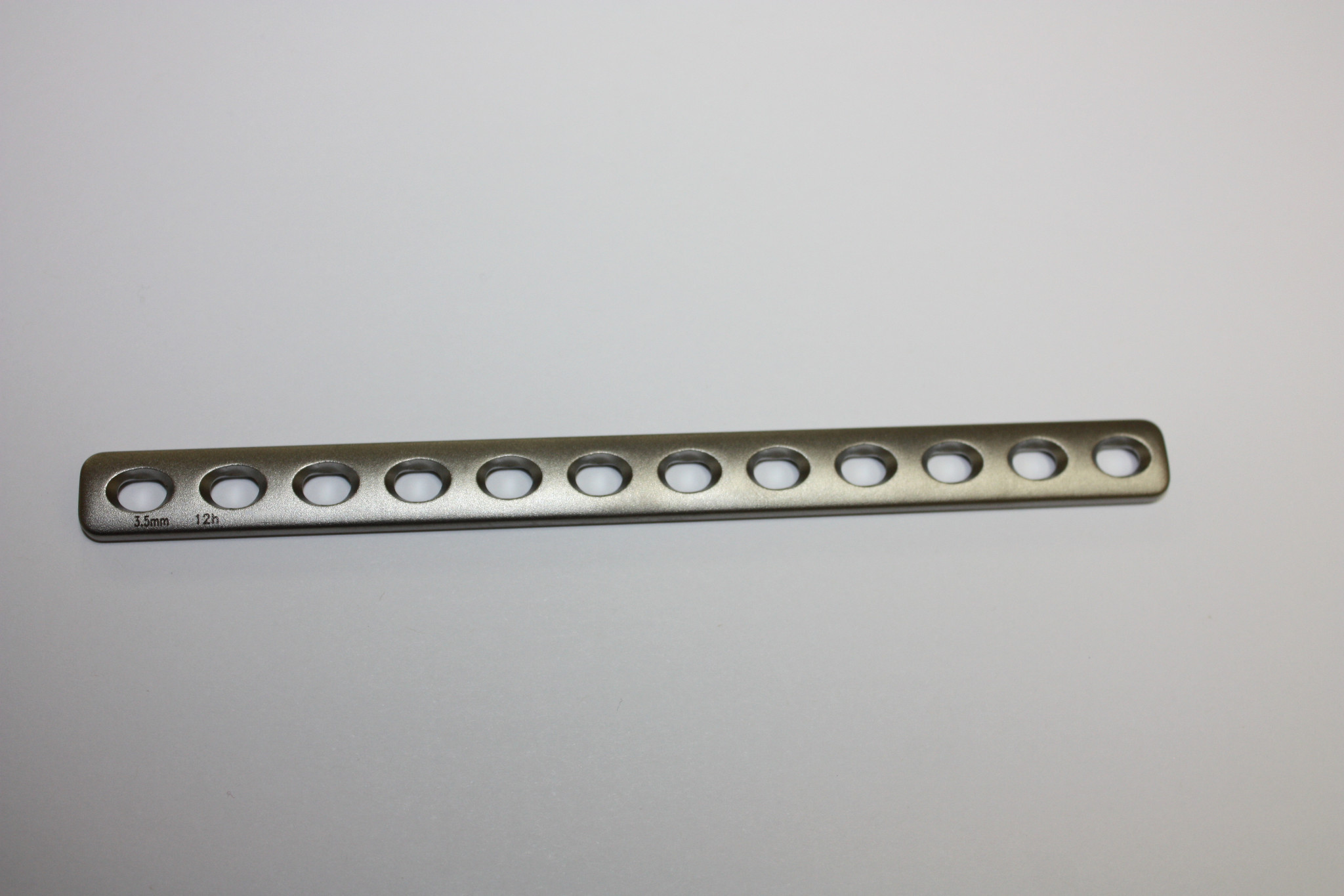 Orthopedic Bone Plates 3.5mm Premium Quality