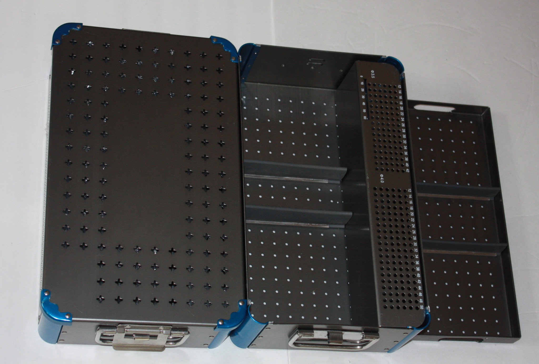 Orthopedic Instrument Case with 3.5/4.0mm Screws rack